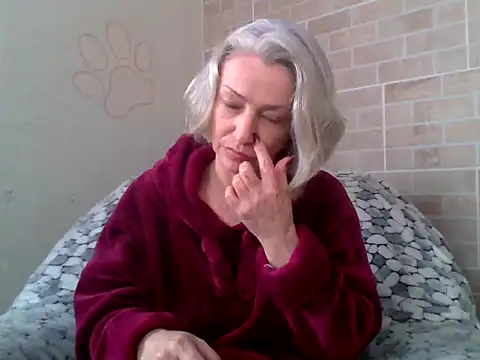 Lorie Carrie online show from January 14, 10:21 am