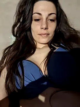 Snapshot of CoreSashaDylan chatting on March 15, 8:21 pm CoreSashaDylan online show from March 15, 8:21 pm