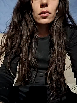 Snapshot of CoreSashaDylan chatting on March 20, 7:35 pm CoreSashaDylan online show from March 20, 7:35 pm