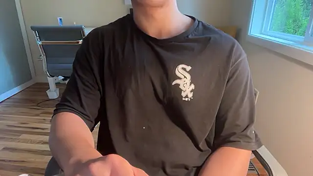 jungcock3210 online show from July 9, 2:21 pm
