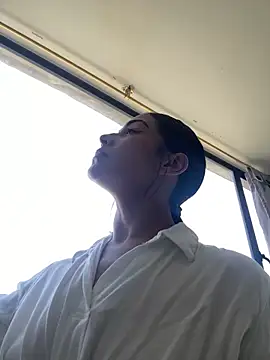 Nikothyna online show from April 22, 5:03 pm