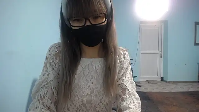 elllaaxx online show from January 13, 6:06 am