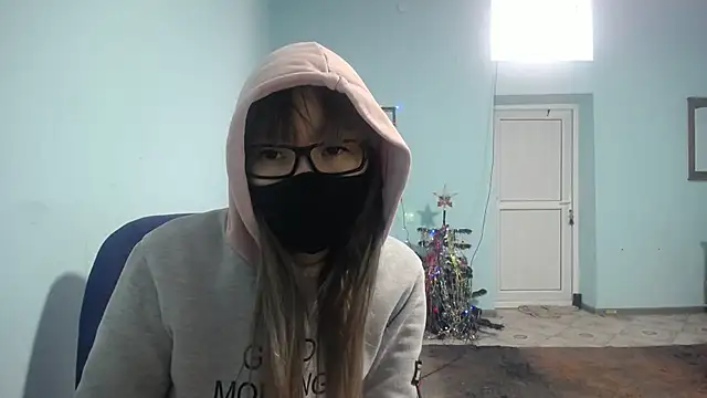 elllaaxx online show from January 17, 8:56 am