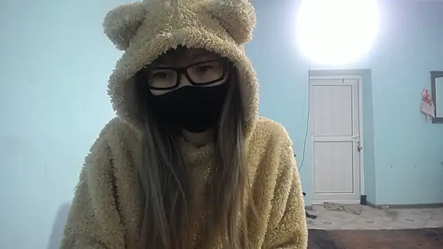 elllaaxx online show from January 31, 7:07 am