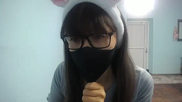 elllaaxx online show from October 17, 4:26 am