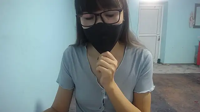 elllaaxx online show from November 14, 4:33 am