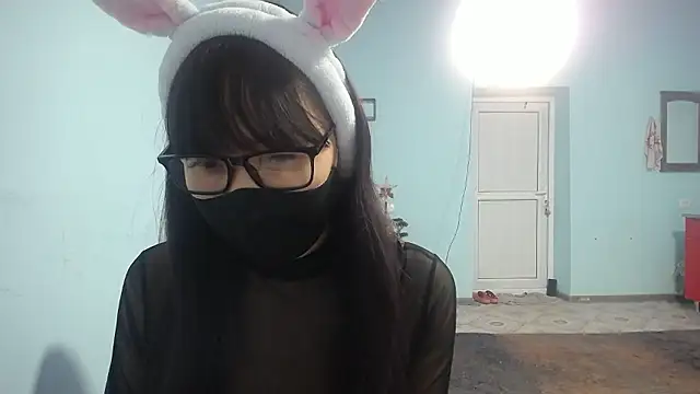 elllaaxx online show from January 10, 4:47 am