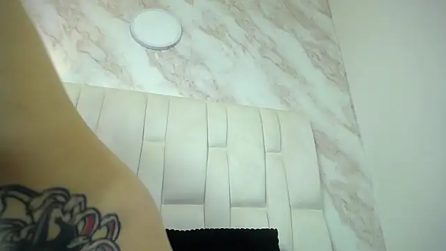 Snapshot of Naughty_Kittenm chatting on February 11, 4:46 pm Naughty Kittenm online show from February 11, 4:46 pm