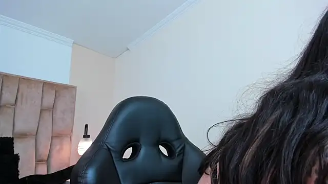 Snapshot of Naughty_Kittenm chatting on March 21, 2:40 pm Naughty Kittenm online show from March 21, 2:40 pm
