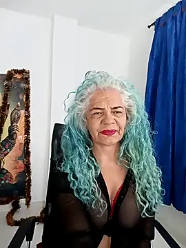 freyadevil333 online show from January 10, 11:45 am