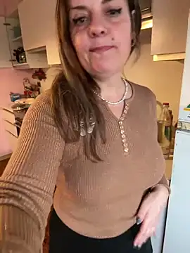 Sunbelxx online show from February 2, 9:30 am