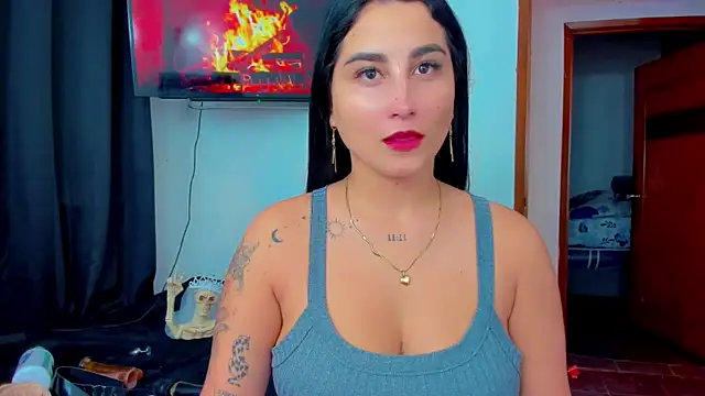 sunshine uwu22 online show from December 18, 7:20 pm