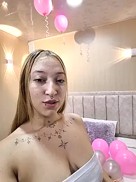 MollyCruz online show from November 24, 10:37 am