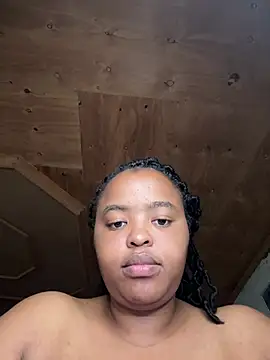 Snapshot of Linahlove chatting on January 16, 8:33 am Linahlove online show from January 16, 8:33 am