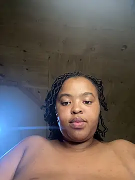 Snapshot of Linahlove chatting on January 29, 8:25 pm Linahlove online show from January 29, 8:25 pm