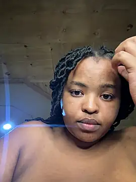 Snapshot of Linahlove chatting on February 26, 7:49 pm Linahlove online show from February 26, 7:49 pm