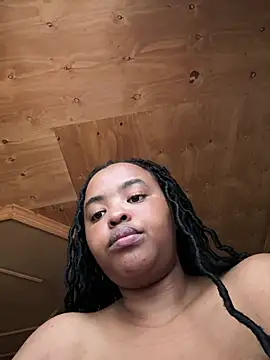 Snapshot of Linahlove chatting on March 7, 9:18 am Linahlove online show from March 7, 9:18 am