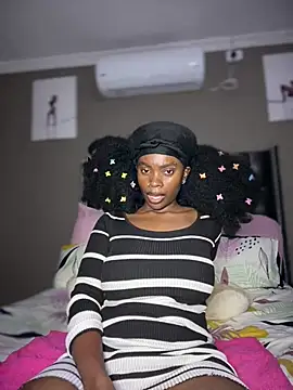 Candy-Heart online show from March 15, 9:21 pm