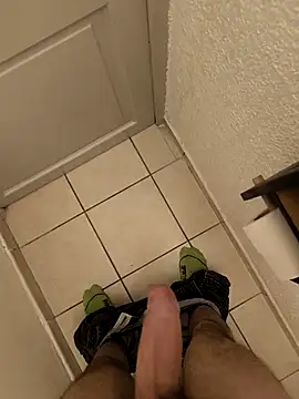 Snapshot of Math-x34 chatting on December 14, 1:11 am Math-x34 online show from December 14, 1:11 am