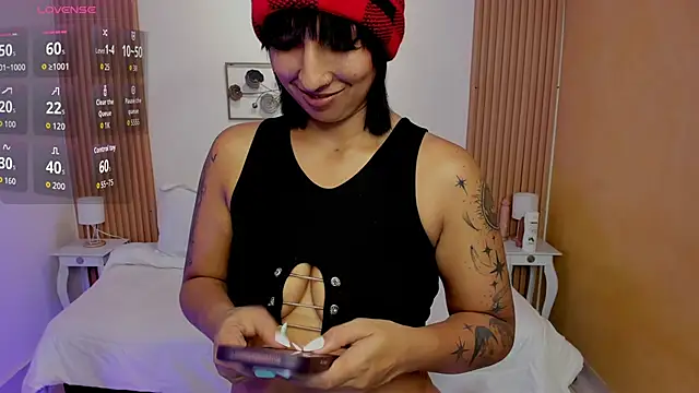 kristen kassi online show from March 13, 8:15 pm