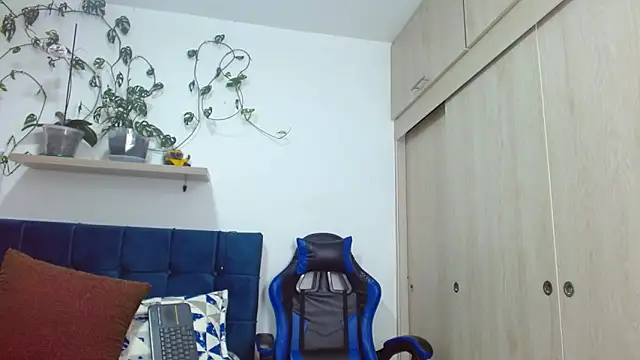 flint ryan online show from March 31, 6:30 pm