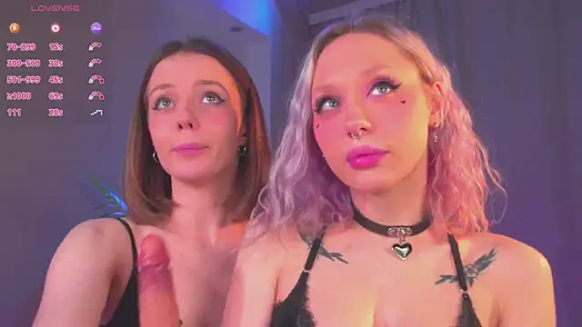 Snapshot of Kinky_Girls chatting on January 5, 6:56 pm Kinky Girls online show from January 5, 6:56 pm