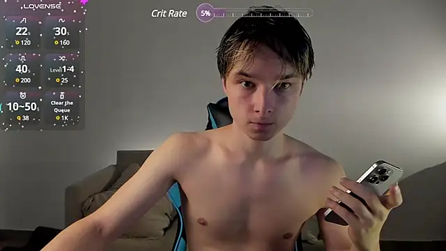 Snapshot of marcusmit chatting on February 12, 12:05 am marcusmit online show from February 12, 12:05 am