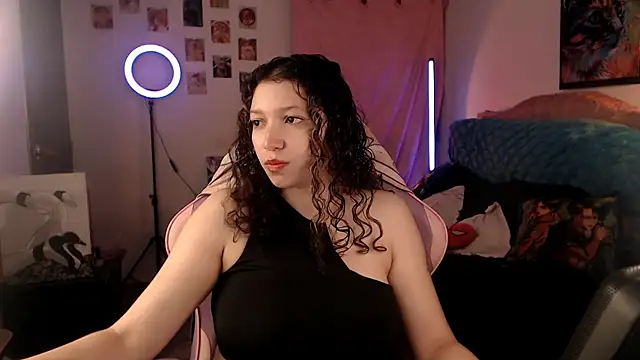 AllyDonfort online show from April 4, 11:24 pm