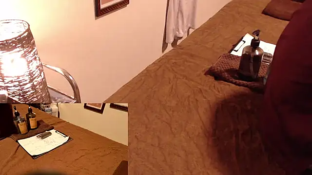 Snapshot of Hanabi-hentai chatting on February 19, 11:28 am Hanabi-hentai online show from February 19, 11:28 am