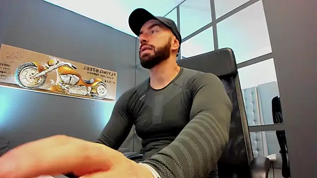 AronGrant online show from February 3, 8:24 am