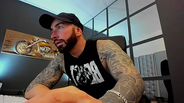 AronGrant online show from February 27, 9:22 am