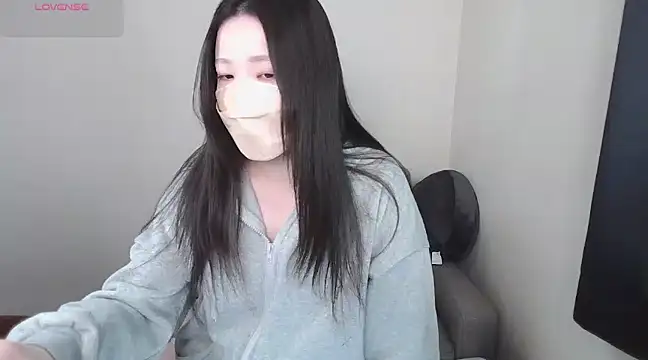 Snapshot of _NOA-chan_ chatting on January 11, 3:20 pm NOA-chan online show from January 11, 3:20 pm