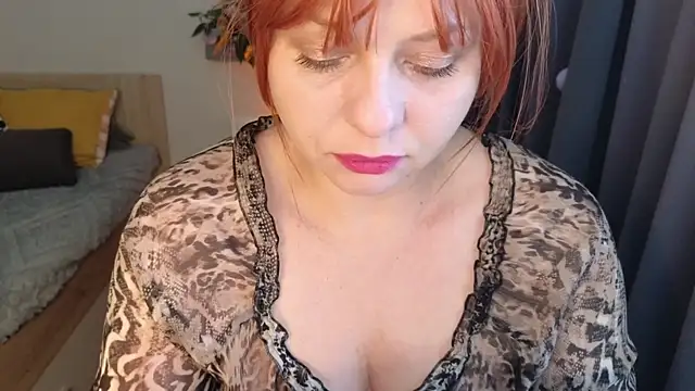 Gray swann online show from January 10, 10:39 am