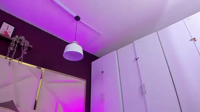 April bowie online show from October 18, 11:11 am