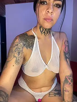 AbbyFtLuna online show from February 16, 9:05 pm