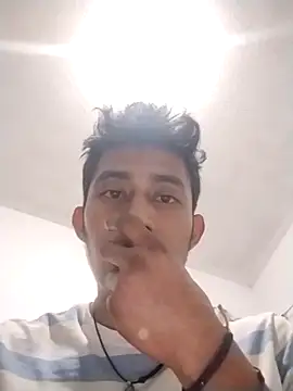 Flaquito pitudo online show from January 6, 3:53 am