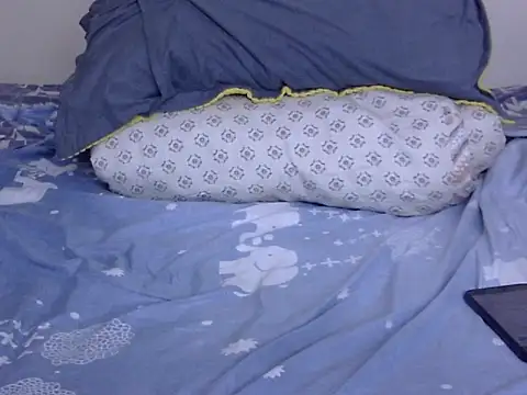 Snapshot of Babysiara1 chatting on March 7, 5:18 am Babysiara1 online show from March 7, 5:18 am