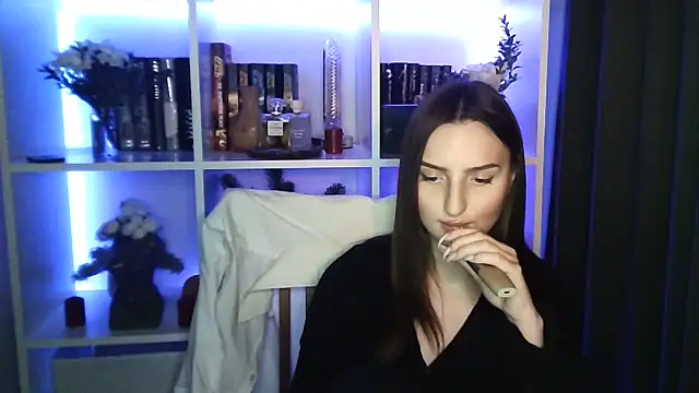 X Alisa online show from March 11, 7:53 pm