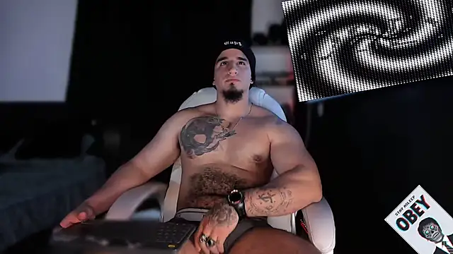 kingbear777 online show from February 2, 4:59 am