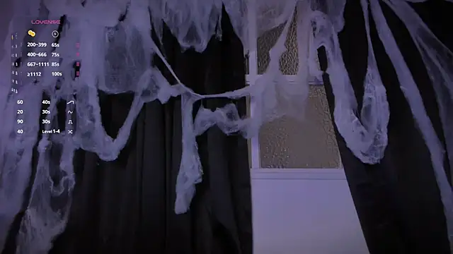 Snapshot of AramJoness chatting on October 24, 6:26 pm AramJoness online show from October 24, 6:26 pm