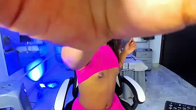 Orianadollx online show from February 12, 11:40 am