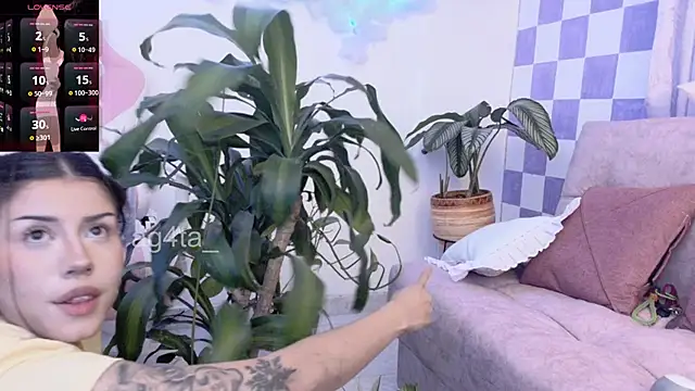 Snapshot of Ag4ta_ chatting on February 28, 11:34 pm Ag4ta  online show from February 28, 11:34 pm