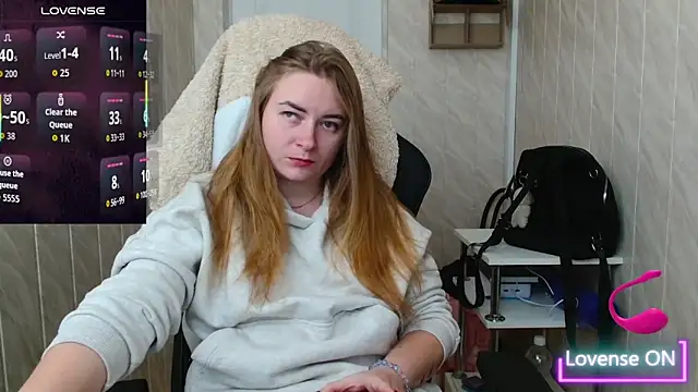 ElenaMaeer online show from November 15, 9:06 am