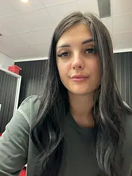 Snapshot of SophiaVilner chatting on April 23, 5:59 pm SophiaVilner online show from April 23, 5:59 pm