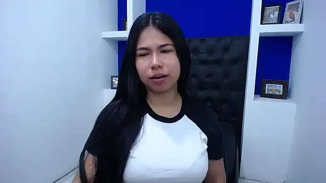 Snapshot of Letty_Plugxo chatting on January 15, 1:48 pm Letty Plugxo online show from January 15, 1:48 pm