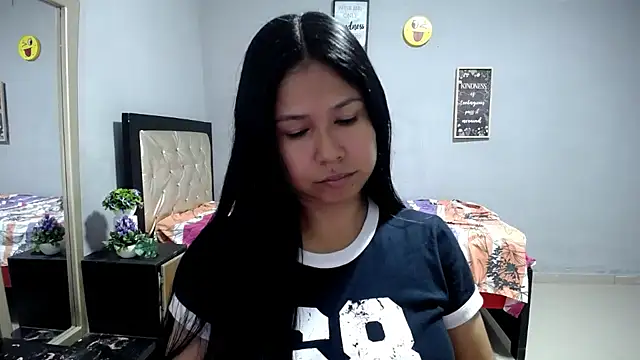 Snapshot of Letty_Plugxo chatting on February 3, 1:16 pm Letty Plugxo online show from February 3, 1:16 pm