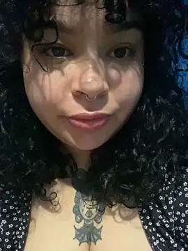 Kimberliprivv online show from April 14, 1:28 pm