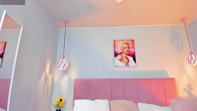 ScarletGV online show from February 14, 4:15 am