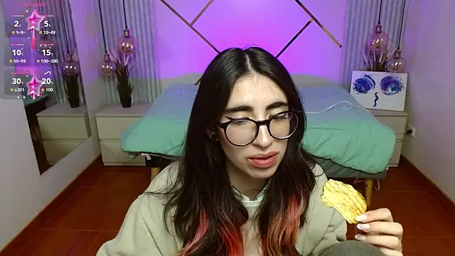 LenaRoses online show from February 24, 8:18 pm