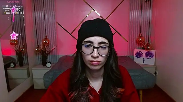 LenaRoses online show from May 22, 9:09 pm